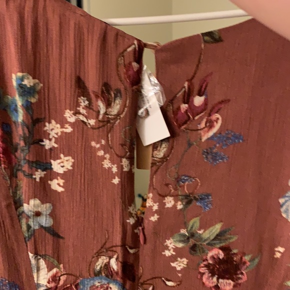 Dress - Picture 3 of 3